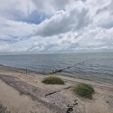 5 Person In Romo-by Traum * Sønderby