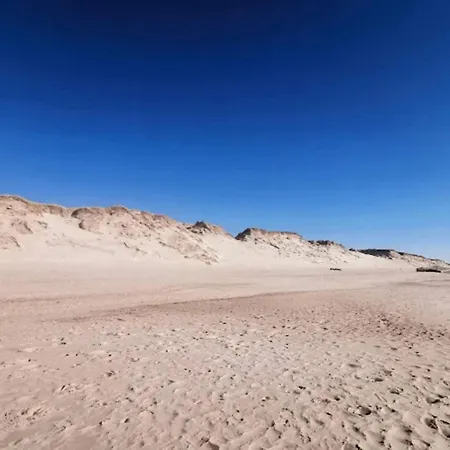 5 Person In Romo-by Traum Sønderby