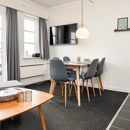 Appartement 5 Person In Romo-by Traum *